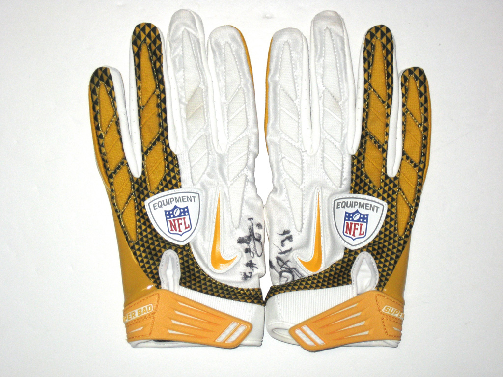 Darrel Young Washington Redskins Training Worn Nike Gloves