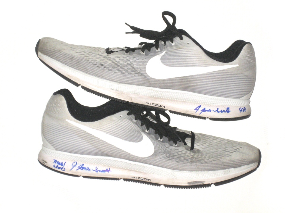 Jaryd Jones-Smith Pittsburgh Signed Nike Air Zoom Pegasus 34 Shoes - Worn for Travel! - Big Dawg