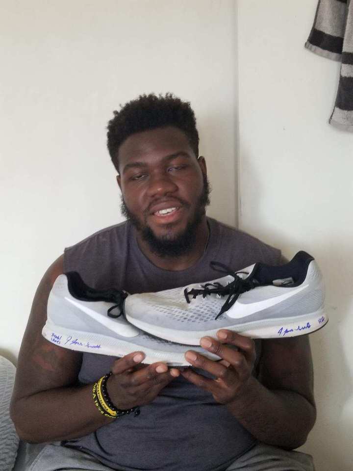 Jaryd Jones-Smith Pittsburgh Panthers Signed Nike Air Zoom Pegasus 34 Shoes  - Worn for Travel!