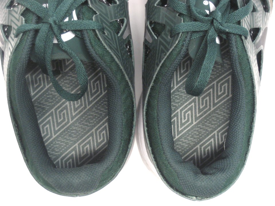 https://www.bigdawgpossessions.com/wp-content/uploads/2019/07/Matt-Morrissey-Team-Issued-Signed-Official-Michigan-State-Spartans-Nike-Train-Speed-4-Week-Zero-Shoes10.jpg