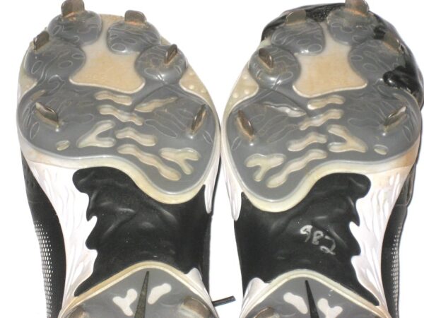 Bowden Francis Milwaukee Brewers Game Worn & Signed Black & White Nike Alpha Huarache Cleats - Worn at Alternate Site!