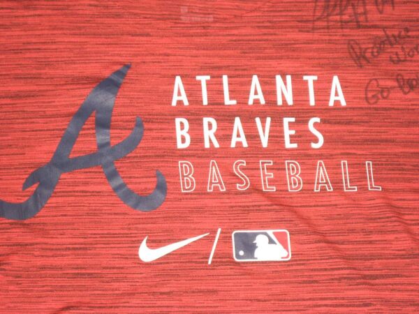 Rusber Estrada Player Issued & Signed Official Atlanta Braves Baseball R. ESTRADA Nike Dri-Fit Shirt