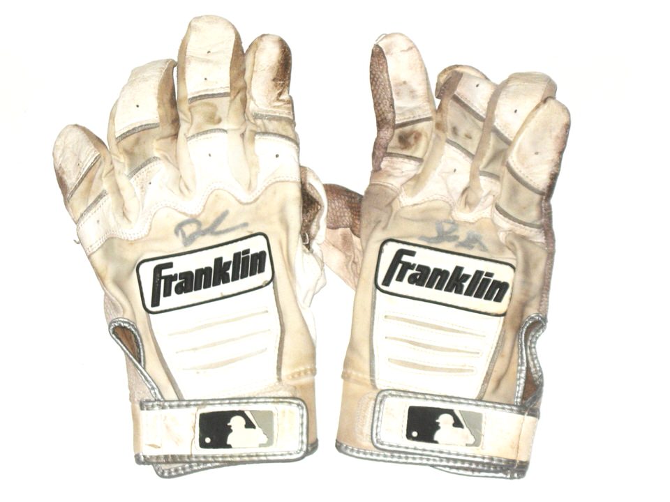 Drew Lugbauer 2023 Atlanta Braves Game Worn & Signed Franklin Batting  Gloves - Worn In Spring Training!