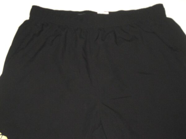 Rusber Estrada Training Worn & Signed "Go Braves!" Augusta GreenJackets Nike Dri-Fit XL Shorts