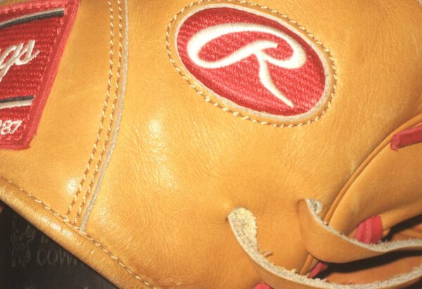 Indigo Diaz 2022 Mississippi Braves Game Used & Signed Rawlings HOH Baseball Glove