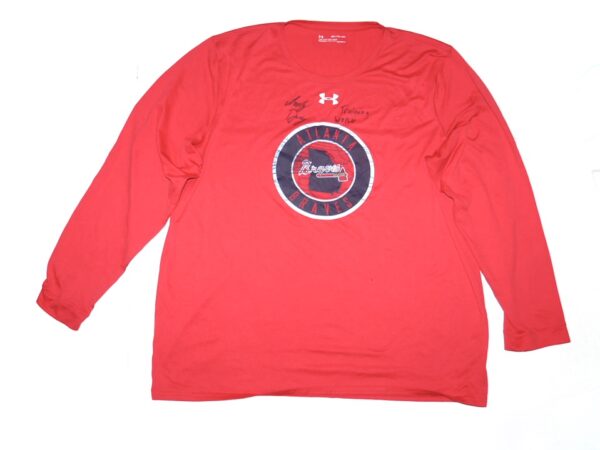 Indigo Diaz Training Worn & Signed Official Red Atlanta Braves Long Sleeve Under Armour 2XL Shirt