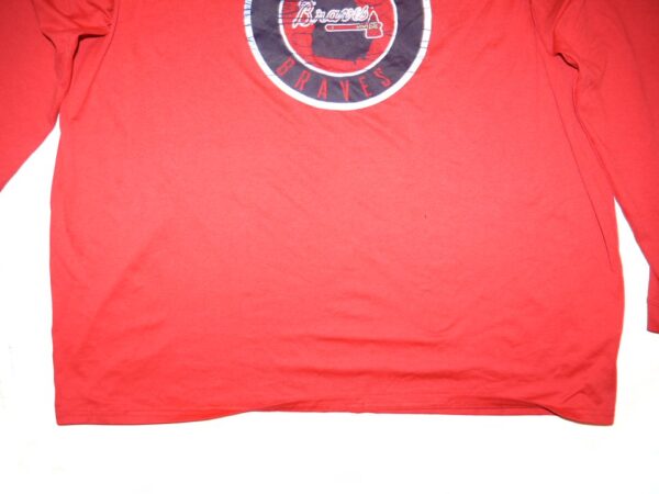 Indigo Diaz Training Worn & Signed Official Red Atlanta Braves Long Sleeve Under Armour 2XL Shirt