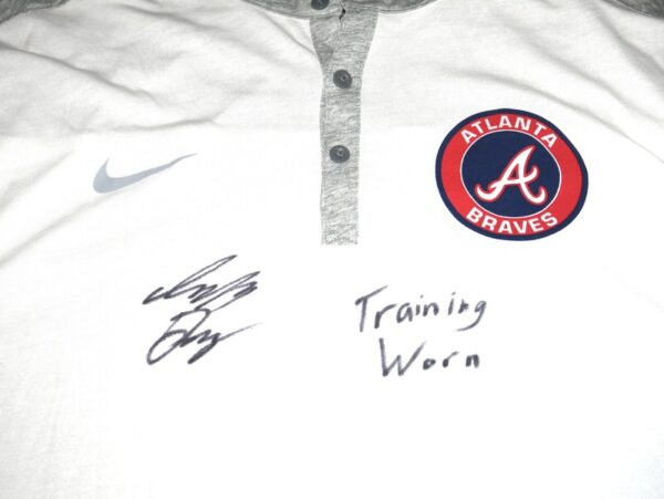 Indigo Diaz Training Worn & Signed Official Gray Atlanta Braves Nike Dri-Fit XXL Shirt