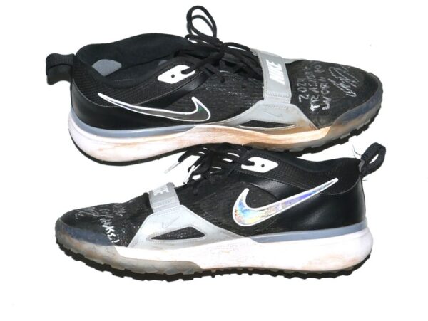 Indigo Diaz 2024 Hudson Valley Renegades Training Worn & Signed Black & Silver "GO YANKS!" Nike Shoes