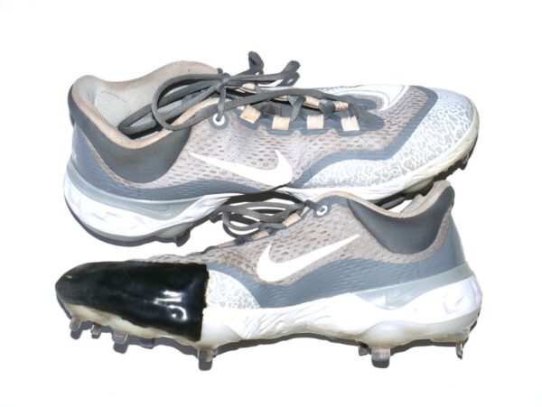 Robert Dugger 2024 Las Vegas Aviators Game Worn & Signed Grey & White Nike React Baseball Cleats