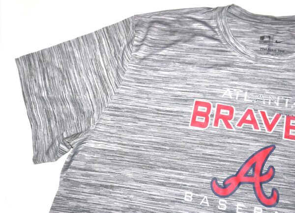 Rusber Estrada Practice Worn & Signed Official Atlanta Braves Baseball Nike Dri-Fit XXl Shirt