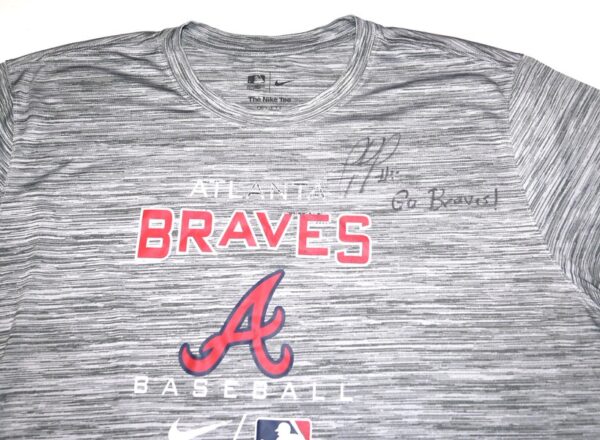 Rusber Estrada Practice Worn & Signed Official Atlanta Braves Baseball Nike Dri-Fit XXl Shirt