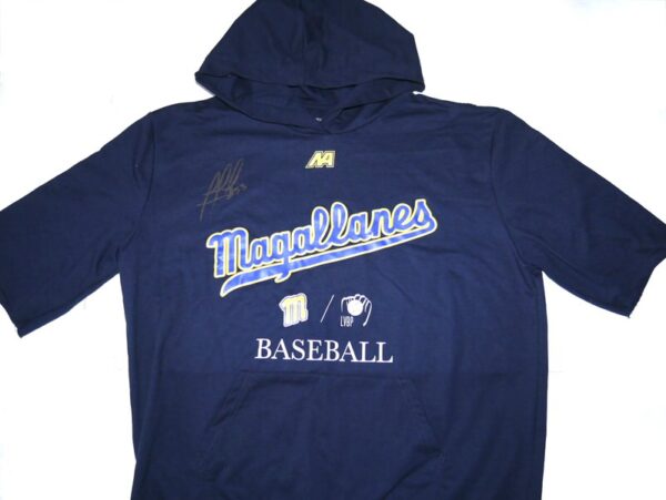 Rusber Estrada Team Issued & Signed Official Navegantes del Magallanes Baseball NA XL Hooded Sweatshirt